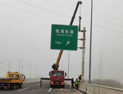 石家庄石家庄悬臂式交通标志杆